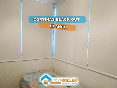 Cortinas Roller Black Out Blanco en Belgrano