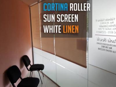 Cortina Roller Sun Screen White Linen para Estudio Contable en Villa Carlos Paz